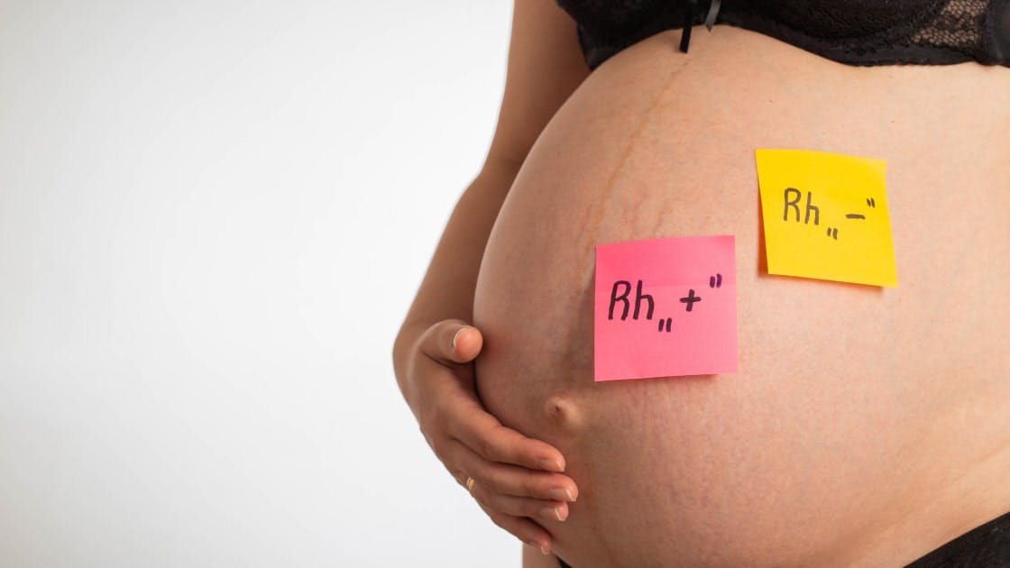 Можна завагітніти з негативним резус-фактором?
